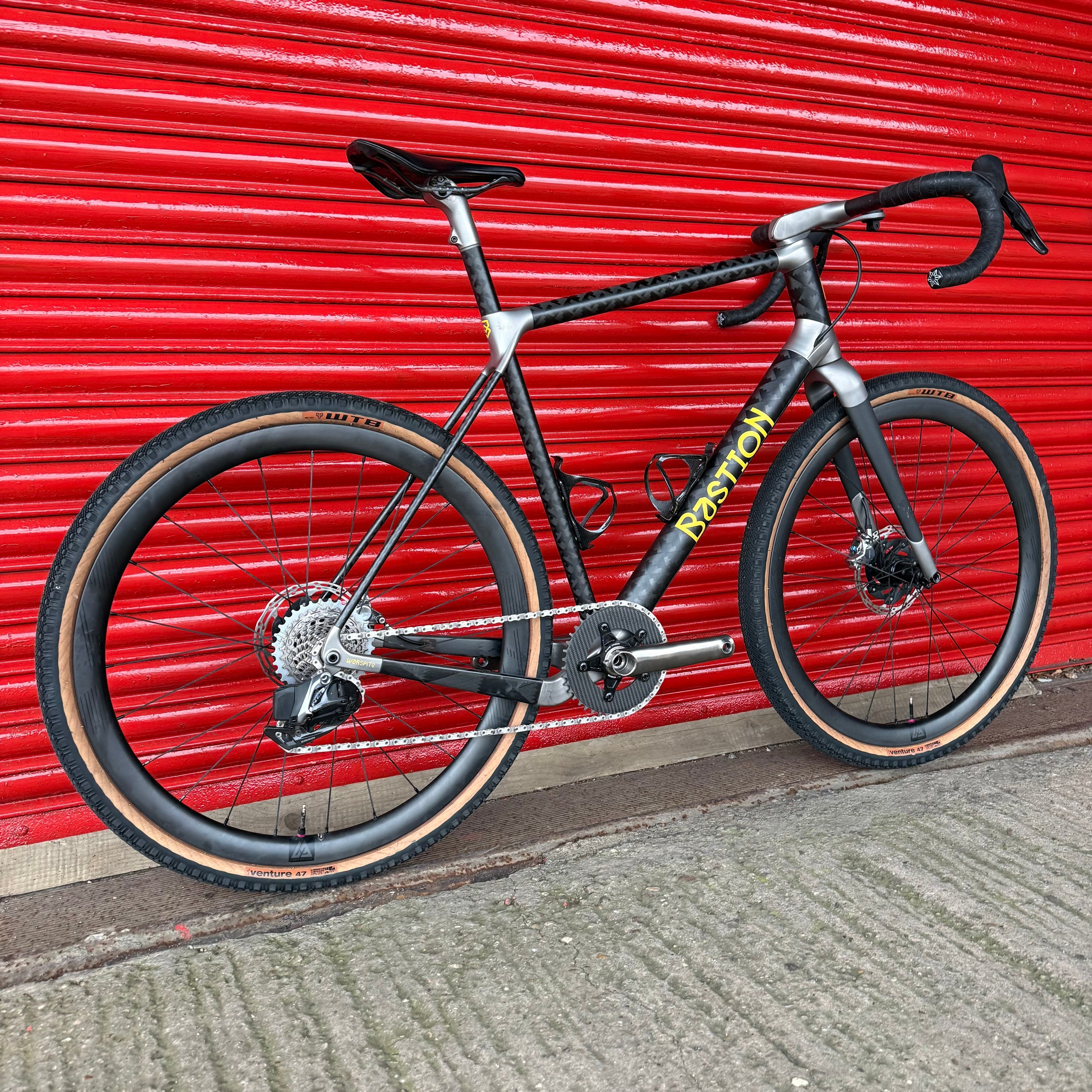 Bastion Crossroad SRAM Red AXS Cane Creek Carbon Disc Gravel Road 2024